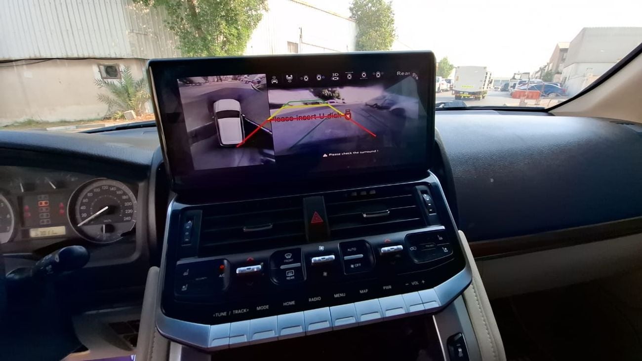 تويوتا لاند كروزر GXR 4.0L (271 HP) 4WD