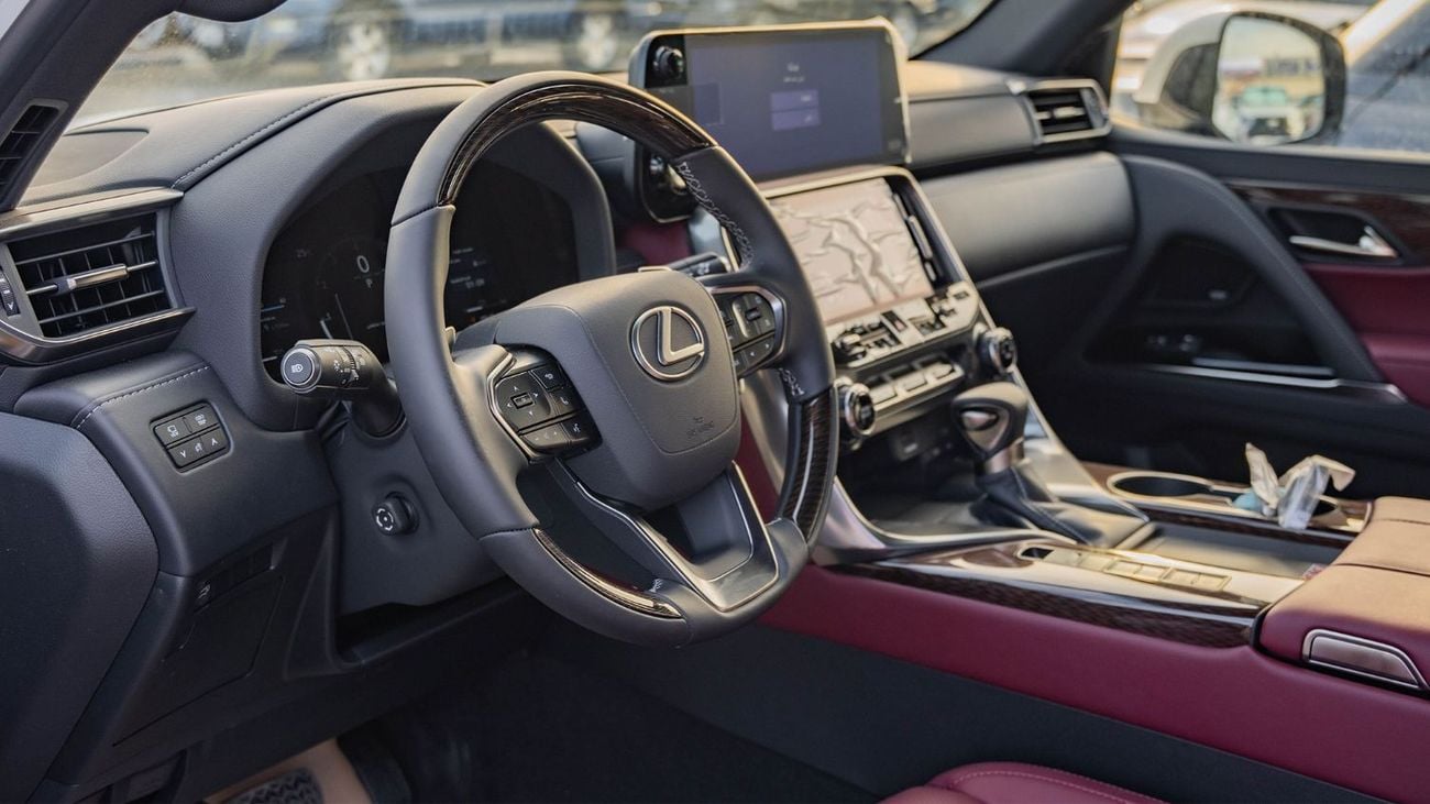 لكزس LX 600 2026 Lexus LX600 Turbo Sport 3.5L AT Petrol (White)