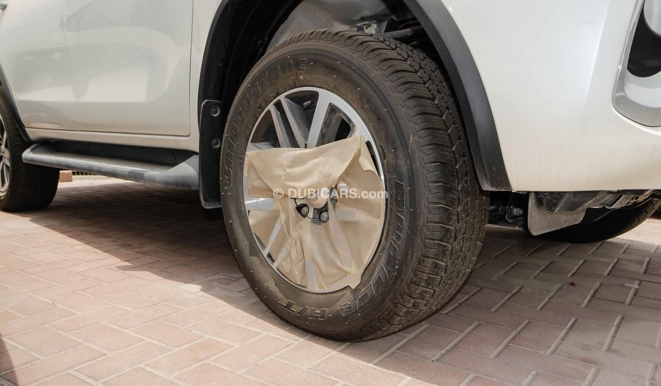 Toyota Fortuner VXR VXV6