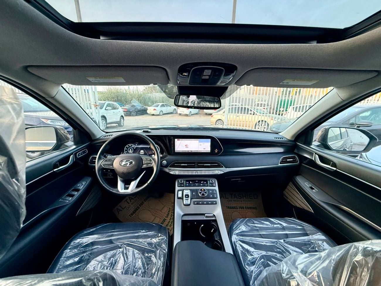 Hyundai Palisade PREMIUM NAPPA 2021 HYUNDAI PALISADE LIMITED PREMIUM low mileage 16200 only 4x4 AWD Gray Full Option