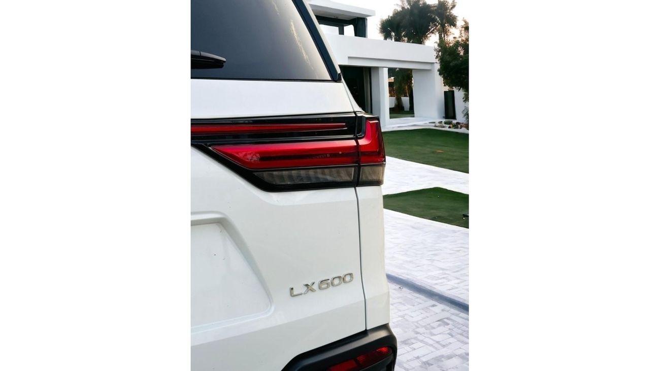 Lexus LX 600 VIP LAUNCH EDITION  w/Black Package UNDER WARRANTY | AED 9,800 PM Available | BRAND NEW | VIP EDITIO