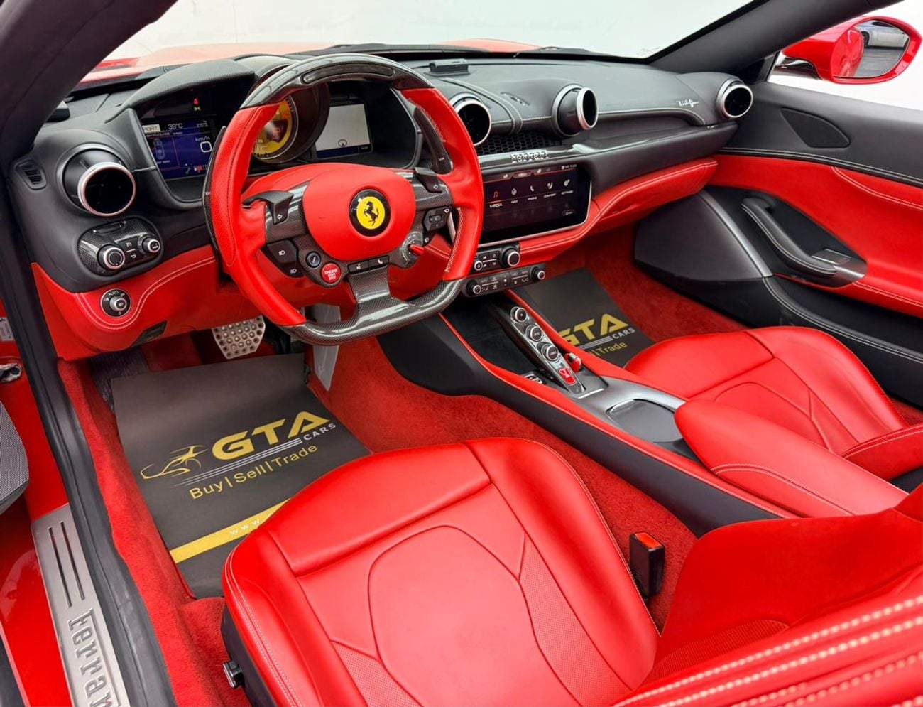 فيراري بورتوفينو 2019 Ferrari Portofino, Warranty, Service History, Carbon Fiber Interior, Fully Loaded, Jap