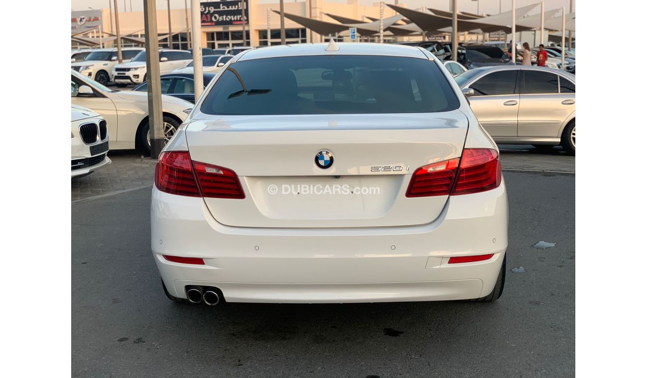 BMW 520i BMW 520 i_ Gcc_2014_Excellent_Condition _Full option