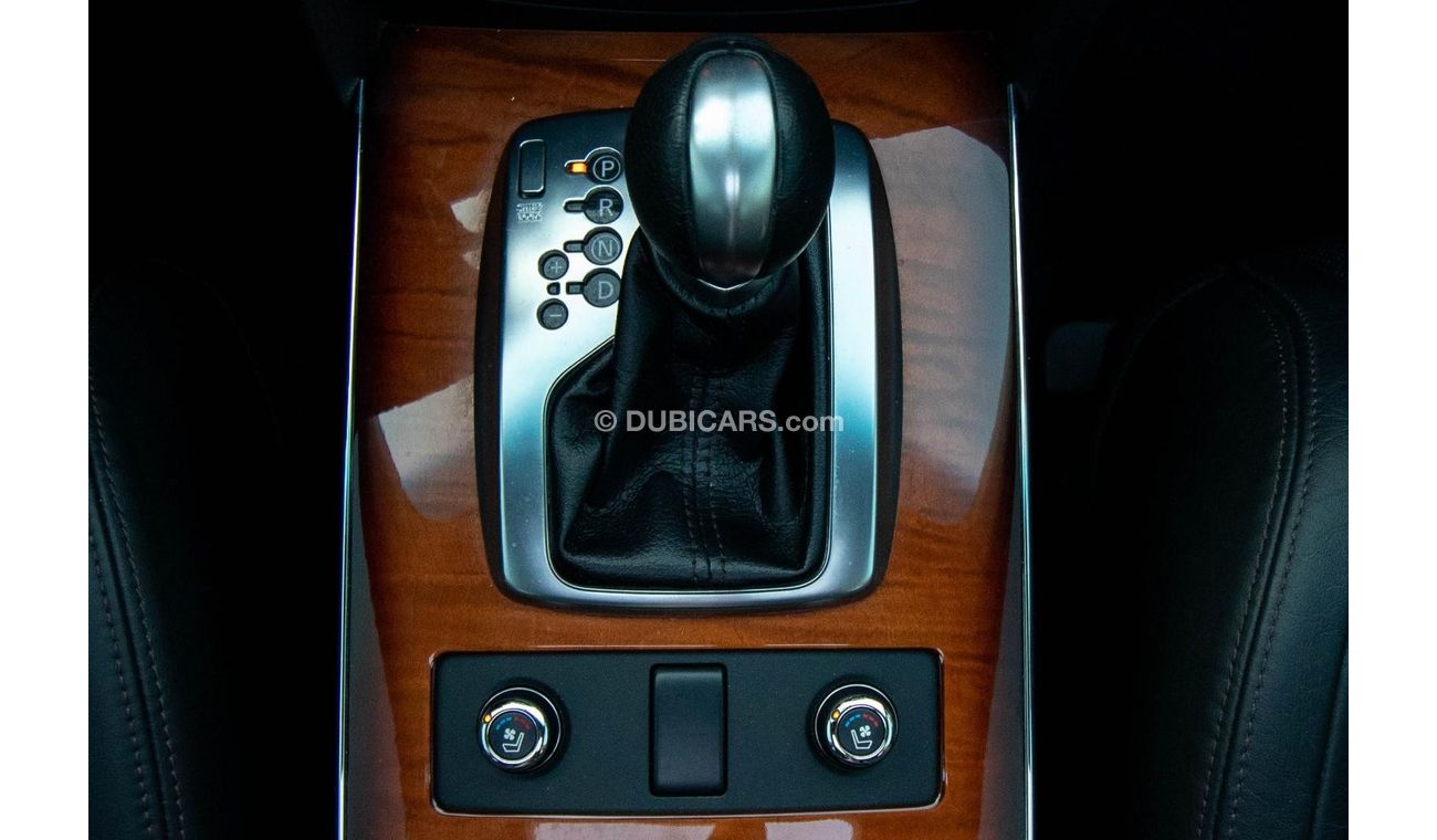 Infiniti QX70 S51