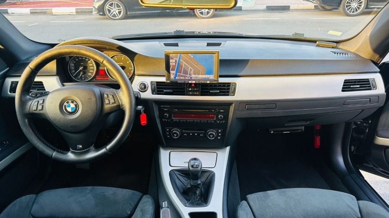 بي أم دبليو 320