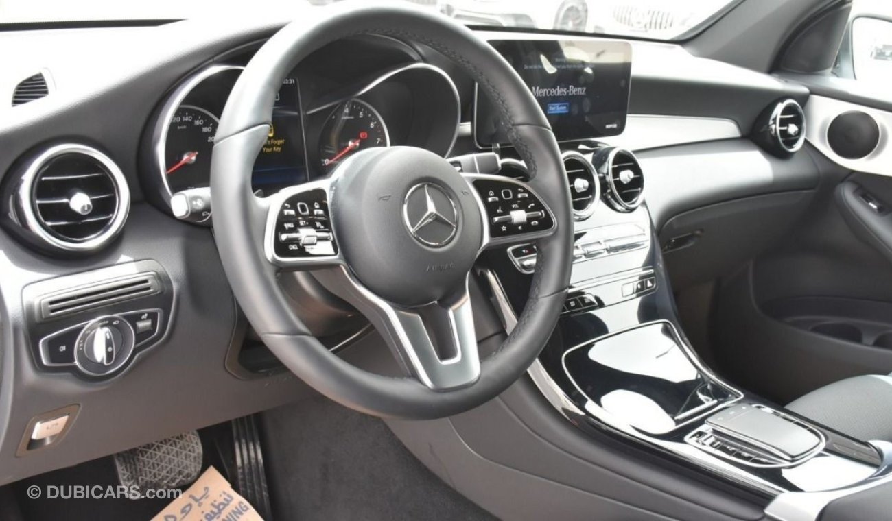Mercedes-Benz GLC 300 4-MATIC  ( WITH 360 CAMERA ) / CLEAN CAR / WITH WARRANTY