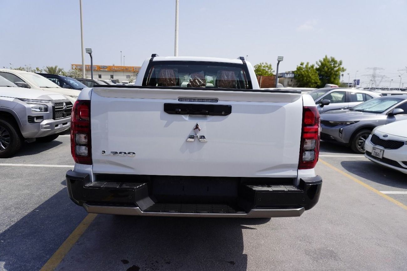 ميتسوبيشي L200 .