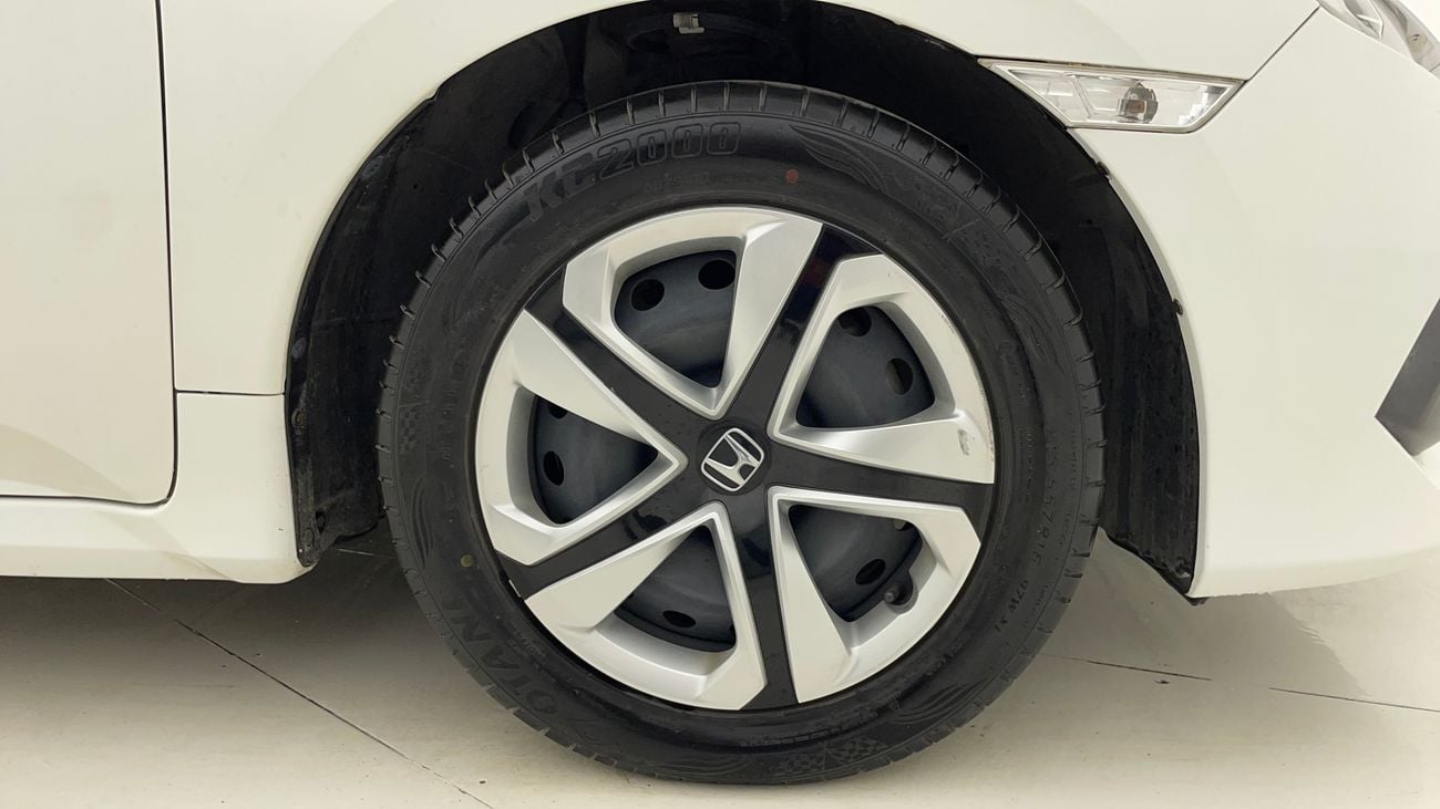 هوندا سيفيك DX 1.6 | بدون دفعة مقدمة | اختبار قيادة مجاني للمنزل