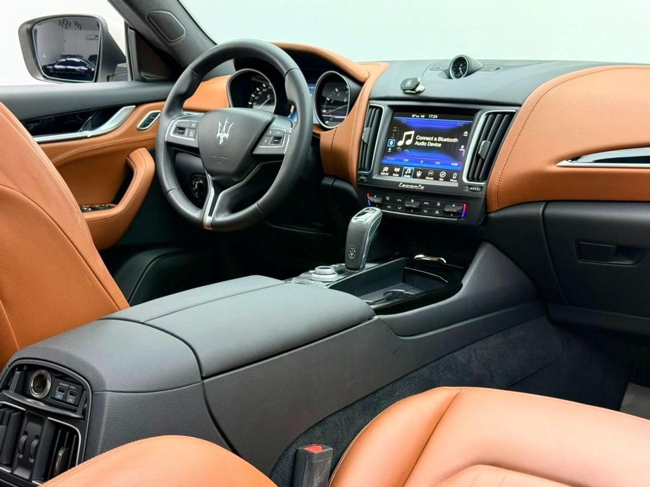 Maserati Levante STD 2019 Maserati Levante Q4, Warranty, Full Maserati Service History, Excellent Condition, GCC