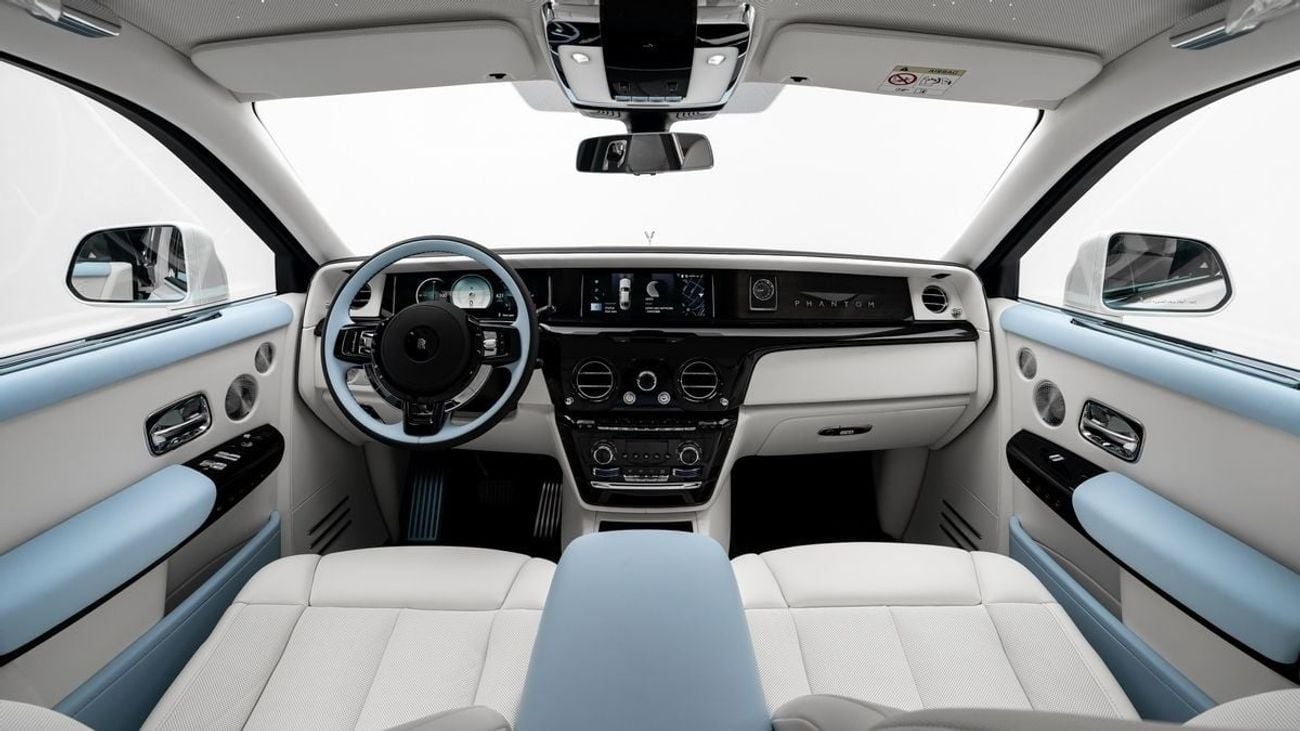 رولز رويس فانتوم - 2026 - GCC - Under Warranty and Service Contract
