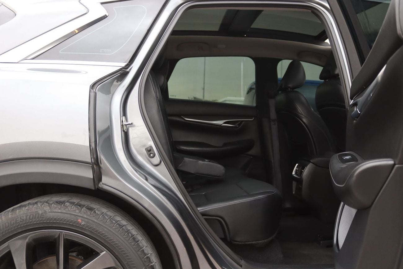 Infiniti Q50 Luxe 3.0L Infiniti Q50 - 2022 - GCC - Full Option - Accident-Free - 6 (V) - 3.0L - Excellent Conditi