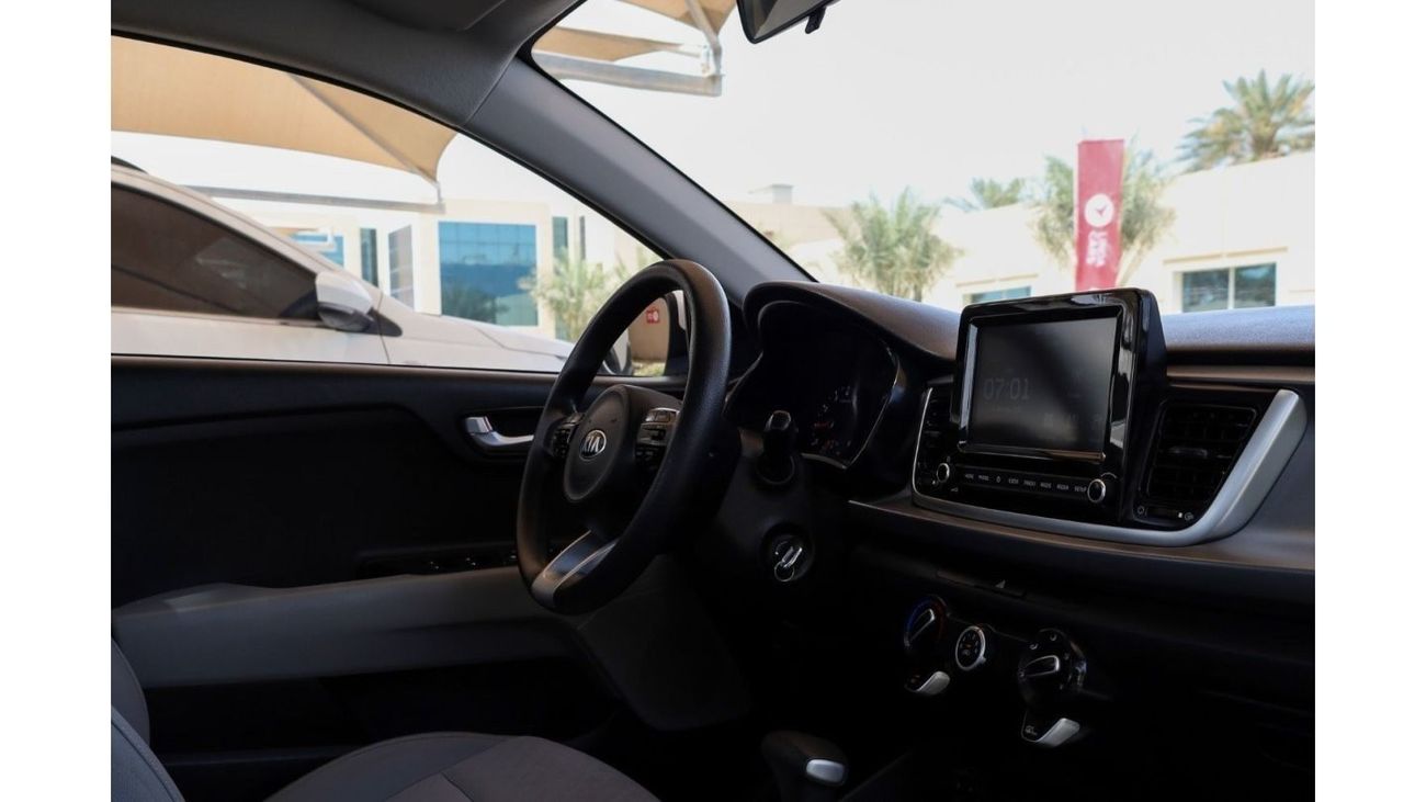Kia Rio Kia Rio 2021 GCC under Agency Warranty with Flexible Down-Payment.