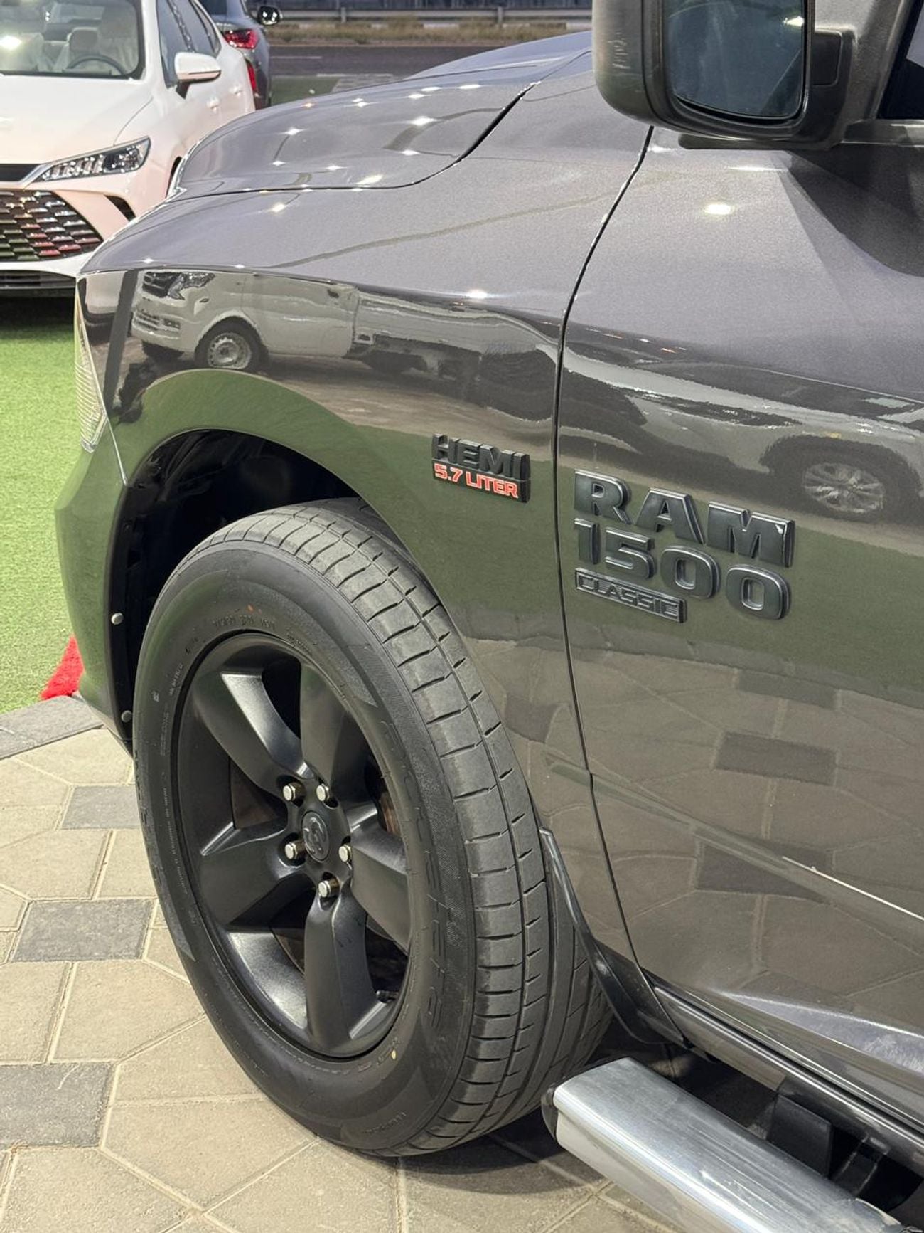 دودج رام فان