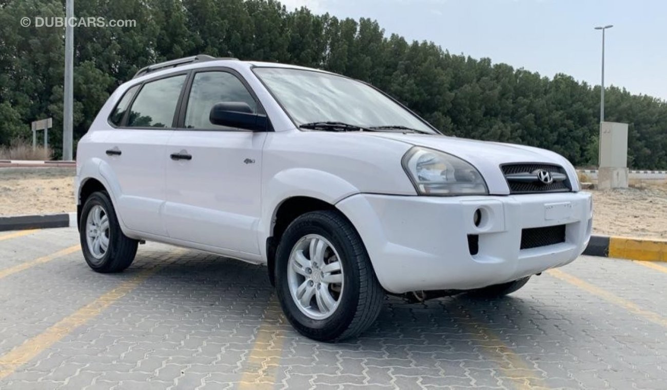 Hyundai Tucson 2008 V6 4x4 Ref#730