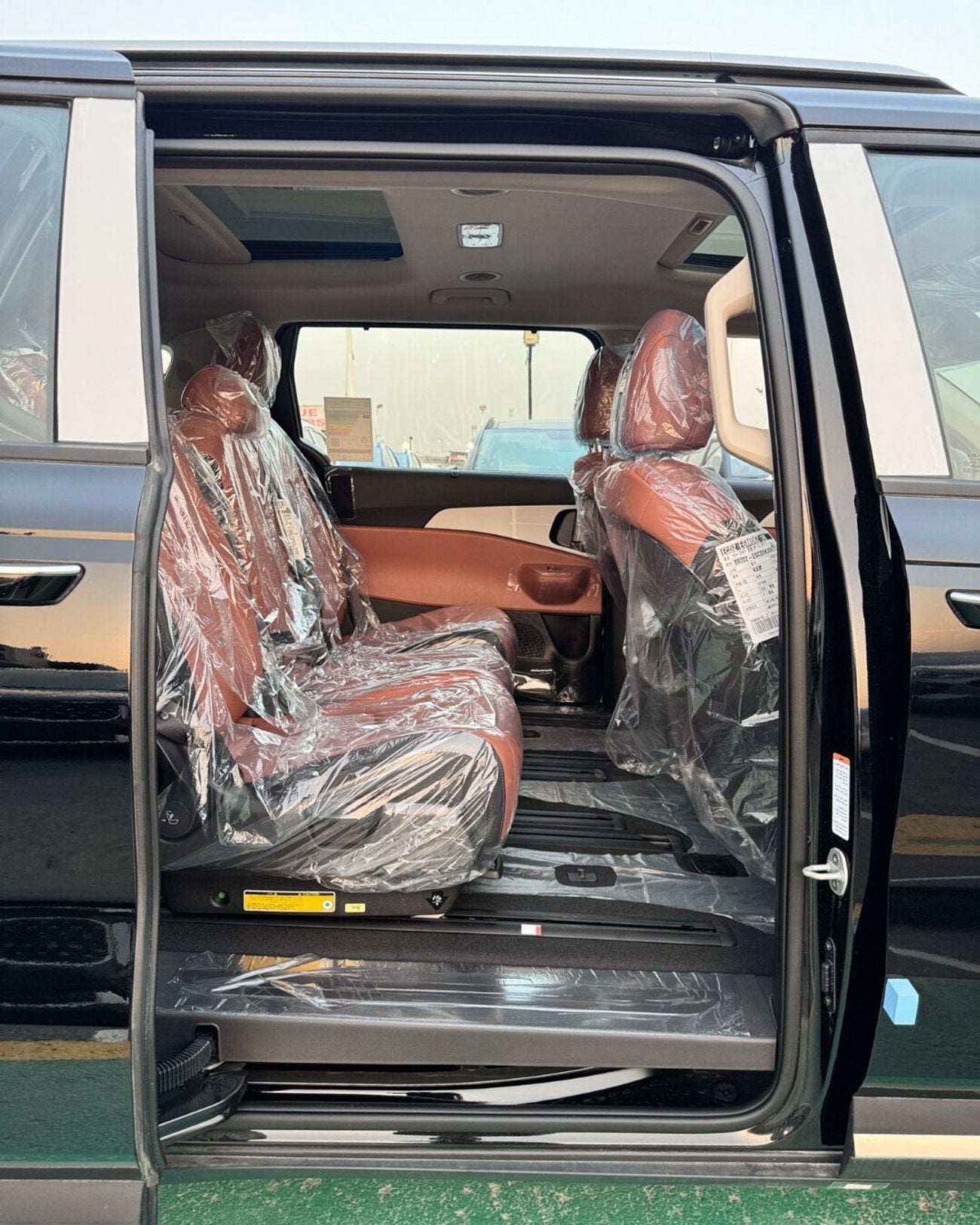 Kia Carnival EX DLX KIA CARNIVAL 1.6T (HEV) 2026 MODEL - GCC specs