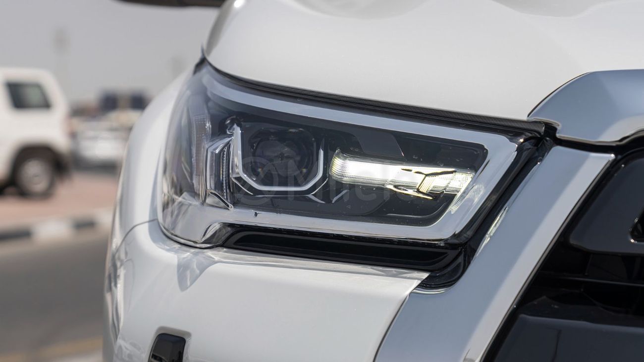 تويوتا هيلوكس (RHD) TOYOTA HILUX DC | EXPORT ONLY