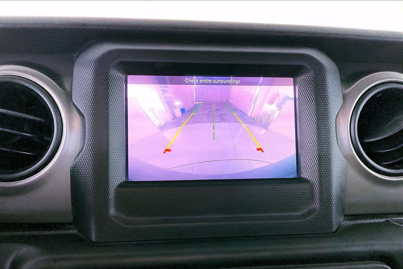 Mercedes-Benz CLA 250 AMG Package | 1 year free warranty | 0 Down Payment