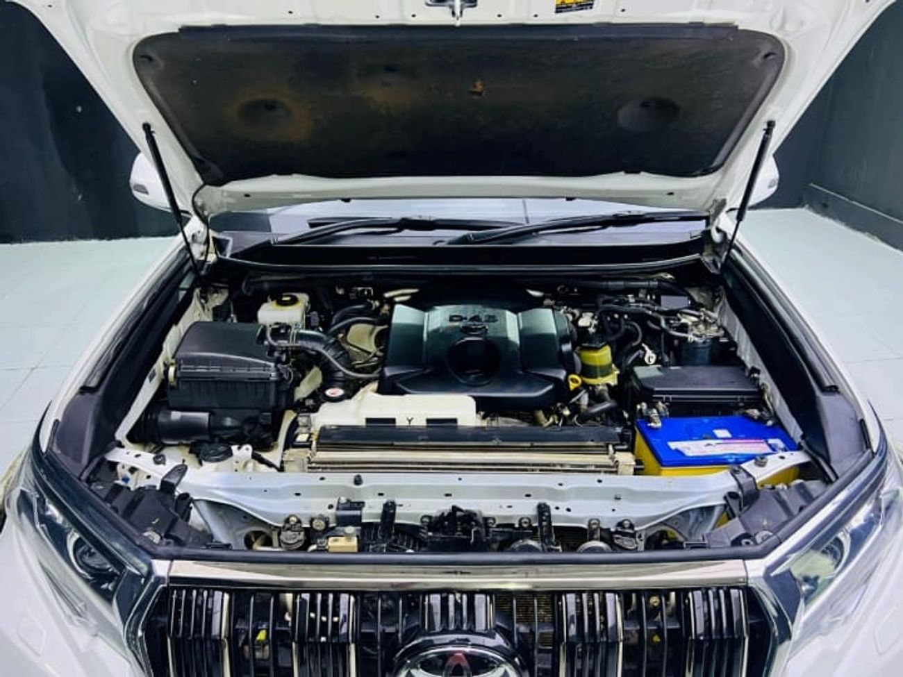 Toyota Prado TX.L-2.8L-Diesel-RHD-4WD-Australian specs-Automatic-4 Cylinders-7 Seats-5Doors