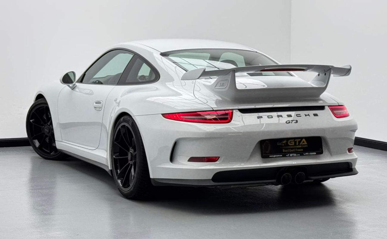 Porsche 911 GT3 3.8L (475 HP) Coupe 2015 Porsche 911 GT3, Brand New G Series Engine, 2 Years Porsche Engine Warr