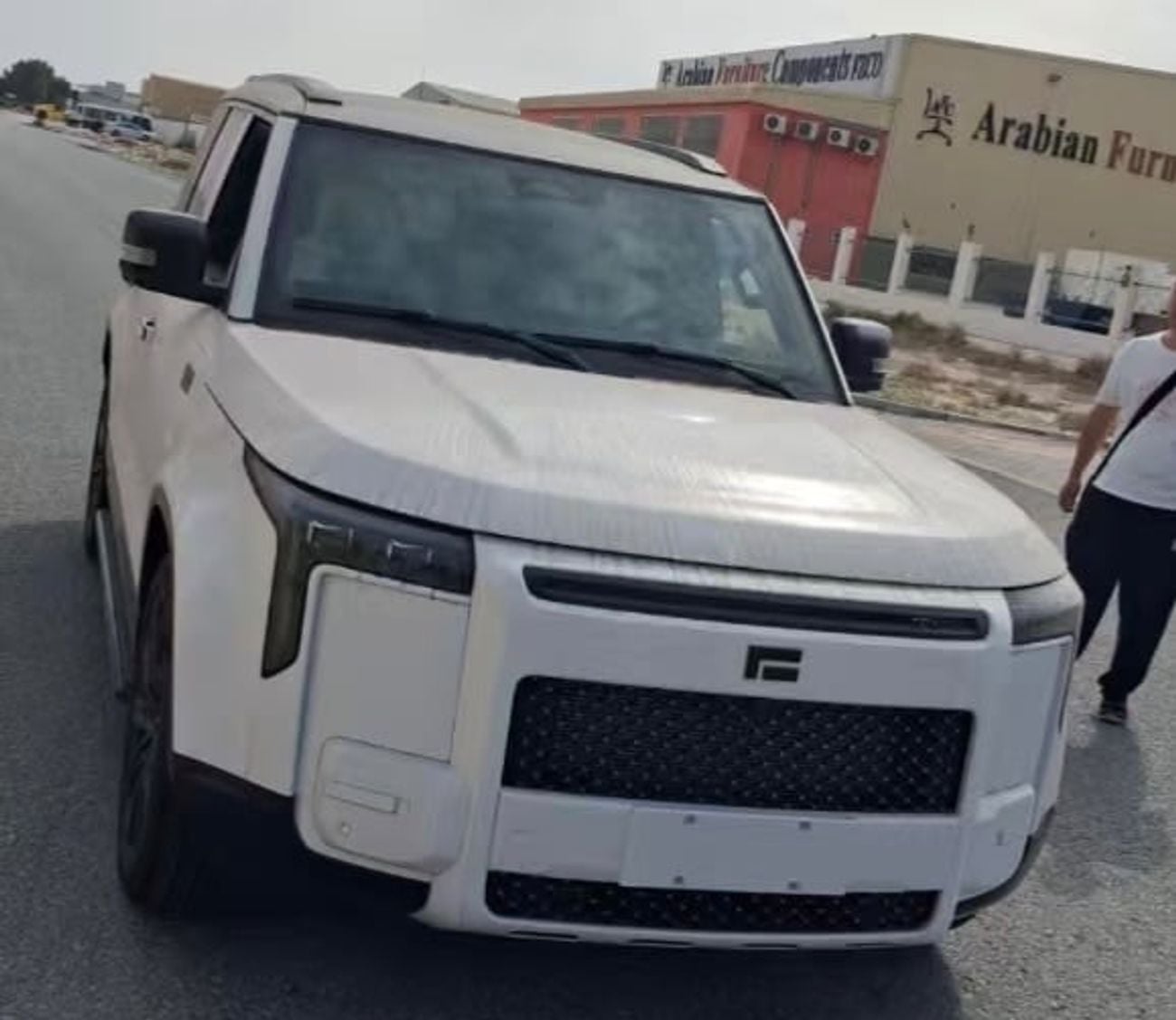 روكس أداماس Admas 7seater white-orange