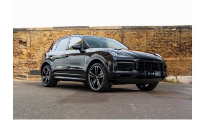 Porsche Cayenne 5dr Tiptronic S 3.0 (RHD) | This car is in London and can be shipped to anywhere in the world