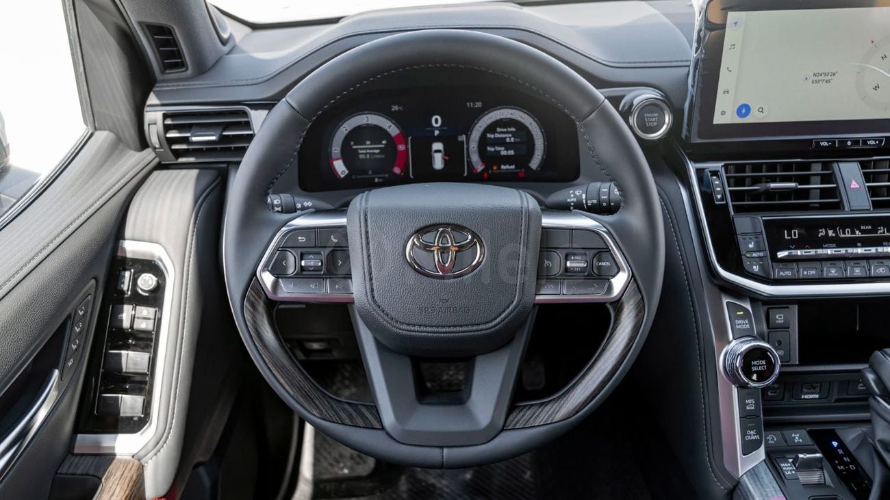 تويوتا لاند كروزر VXR