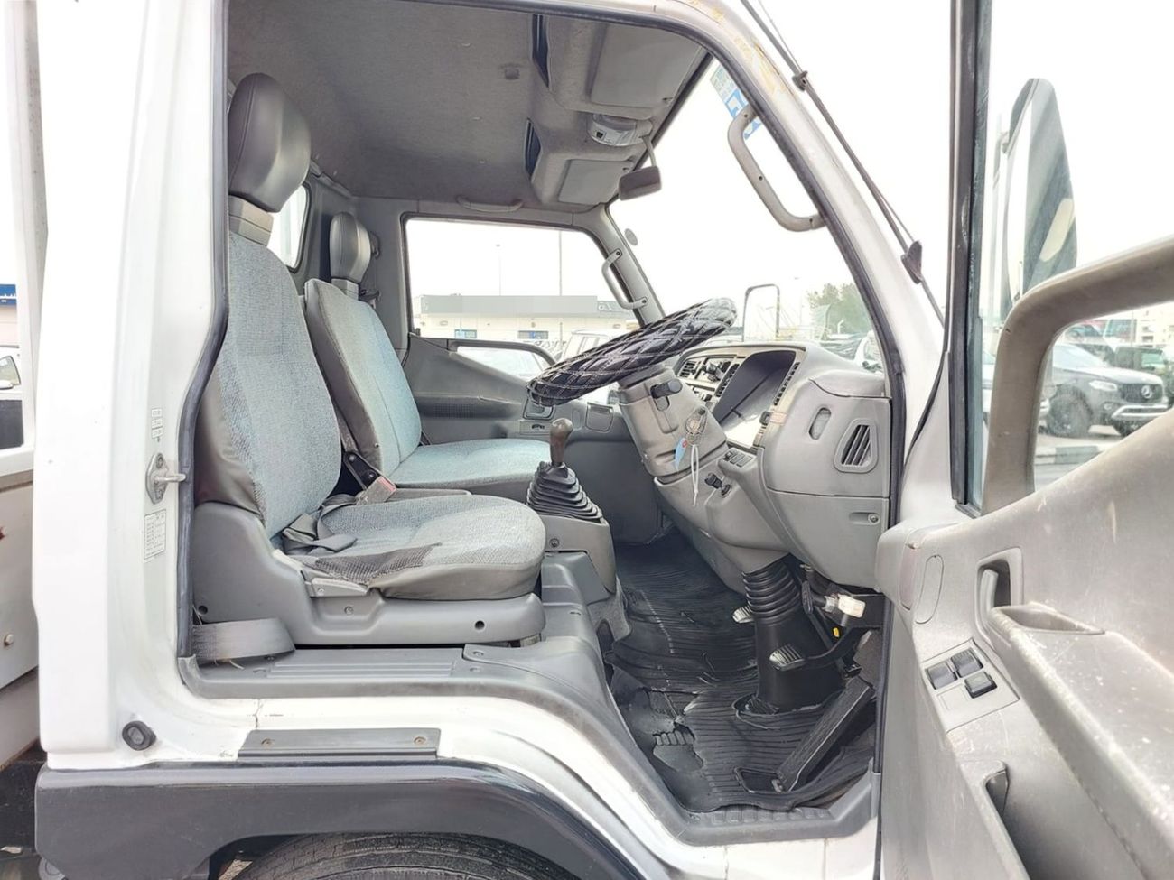 ميتسوبيشي فوسو كانتير MITSUBISHI CANTER TRUCK RHD 1996 MODEL 4.5 L DIESEL MANUAL(PM20996)