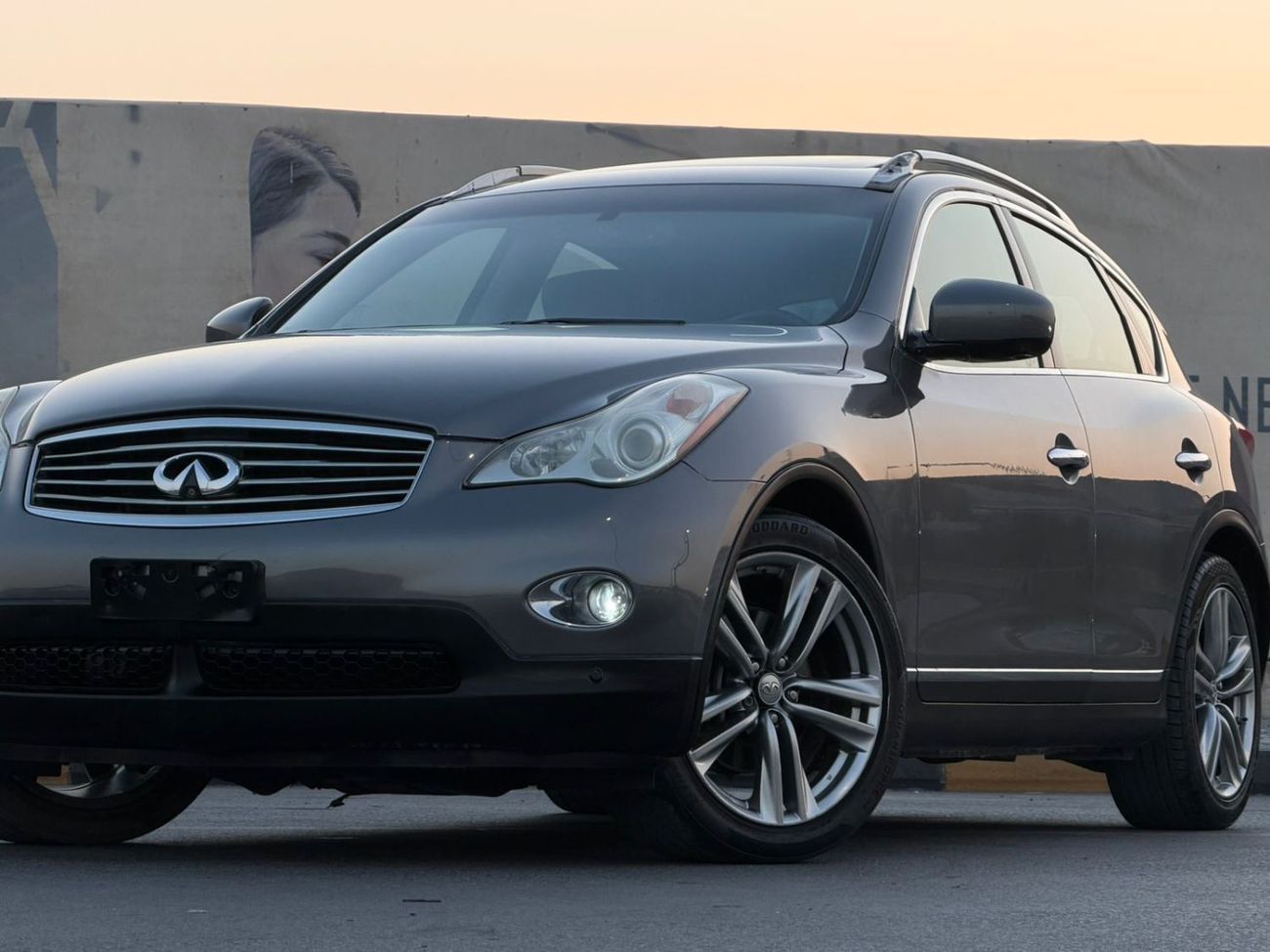 Infiniti EX35 full option, 5 cameras