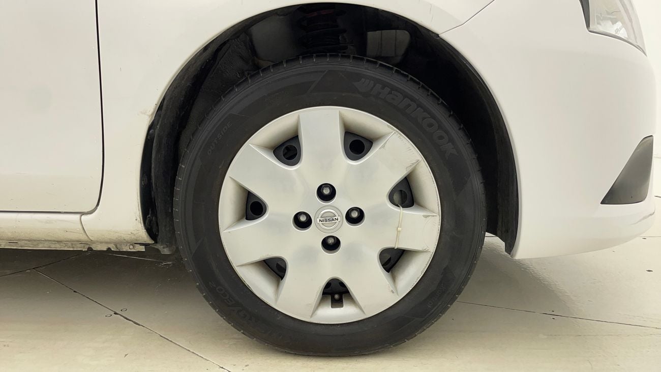 Nissan Sunny SV 1.5 | Zero Down Payment | Home Test Drive