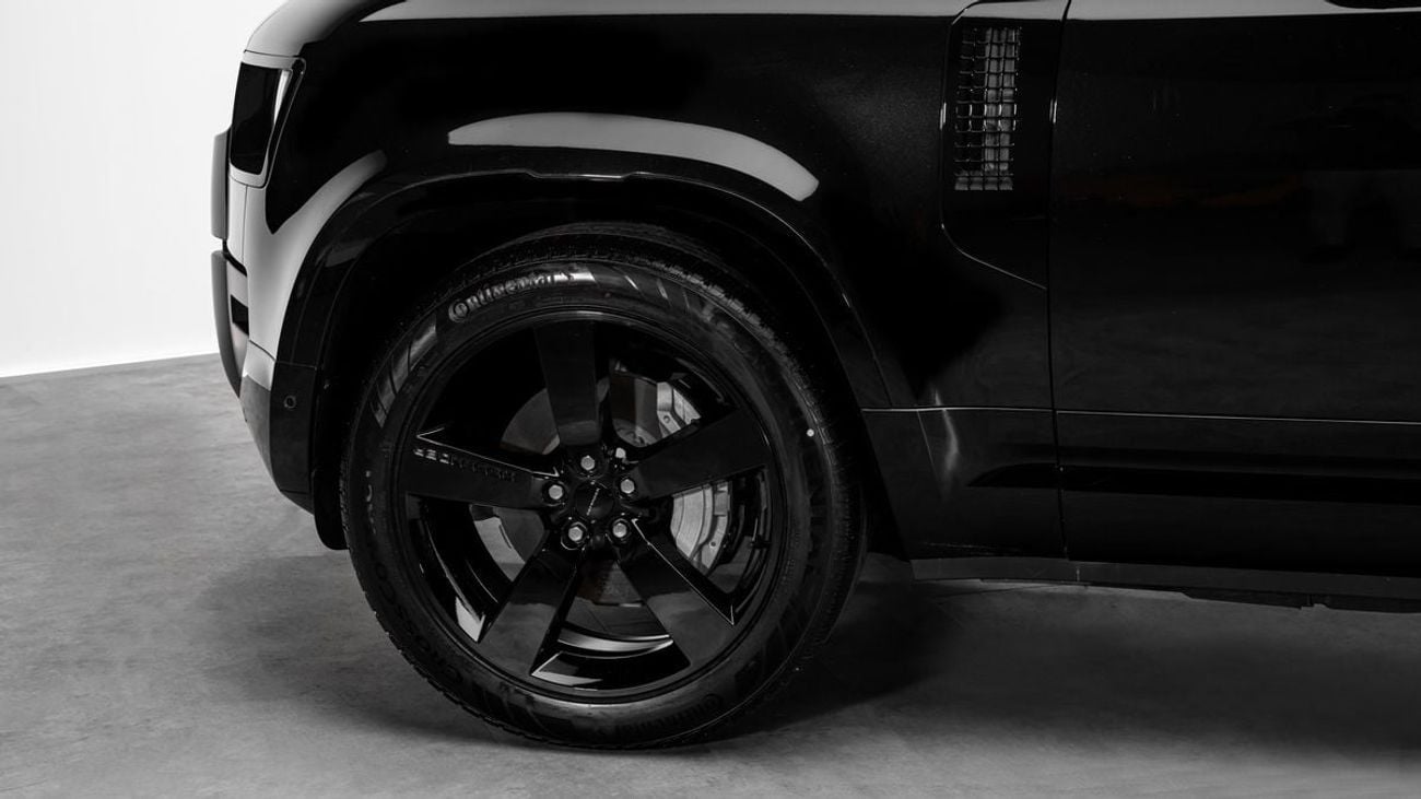 Land Rover Defender X-Dynamic HSE P400e - 2026