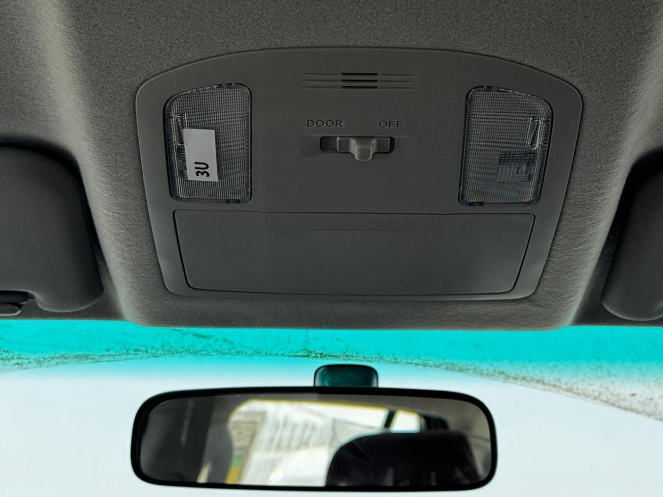 تويوتا هيلوكس 2026 TOYOTA HILUX 2.7L PETROL AUTOMATIC GCC SPEC