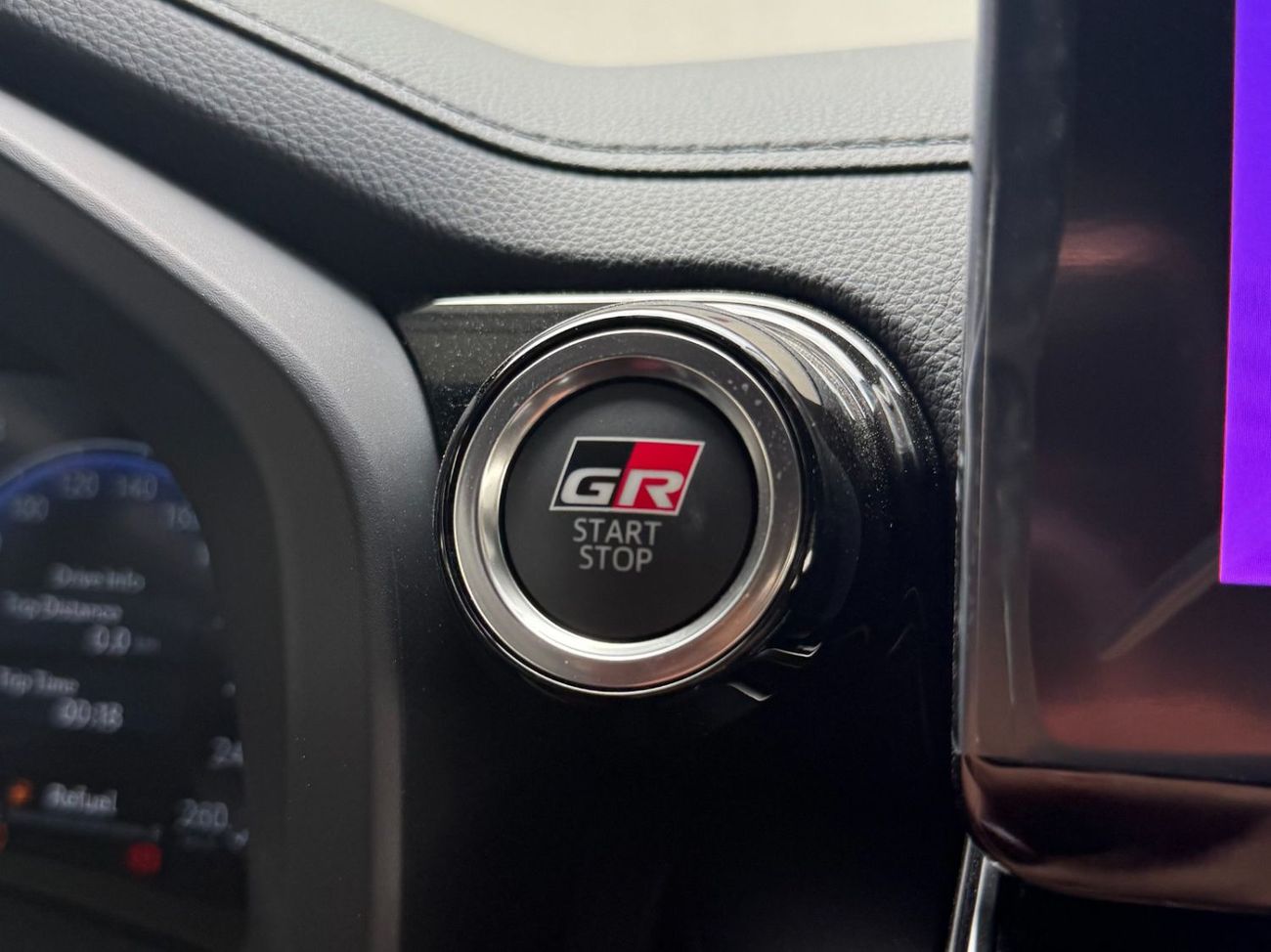 Toyota Land Cruiser 2026 LAND CRUISER 300 GR-SPORT 3.5 TWIN TURBO 