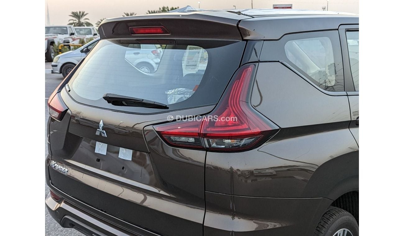 Mitsubishi Xpander MITSUBISHI XPANDER 1.5L MIDLINE 2022