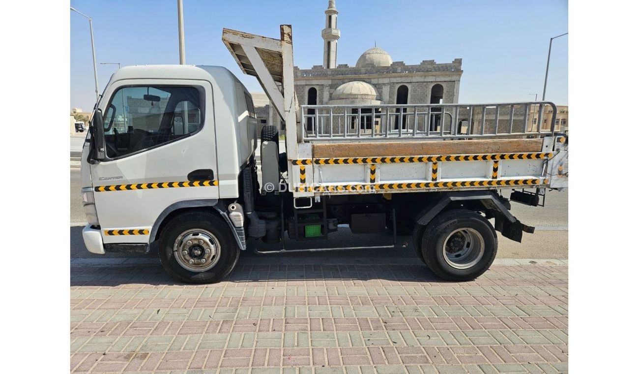ميتسوبيشي فوسو كانتير Tipper