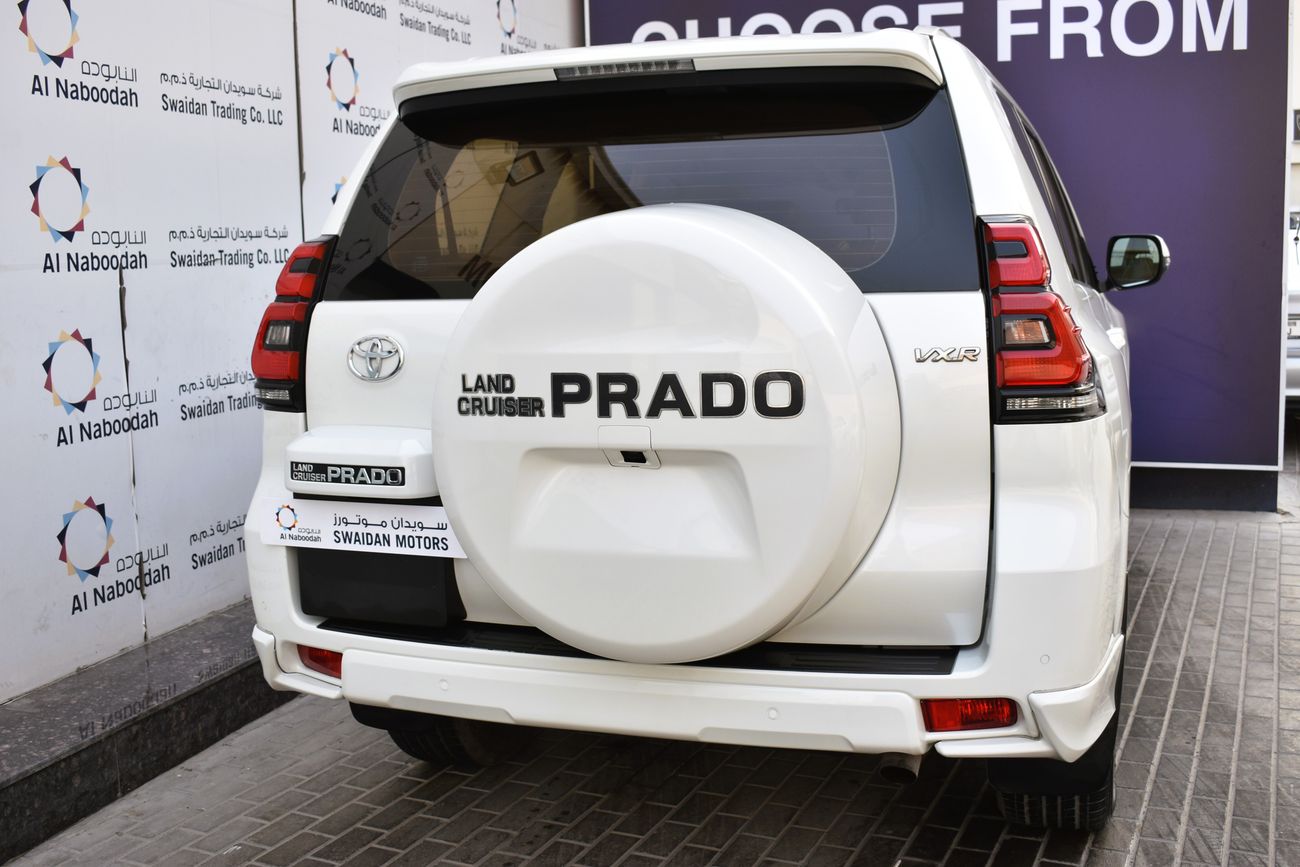 Toyota Prado AED 2599 PM | 4.0L VXR V6 4WD GCC WITH DEALER WARRANTY