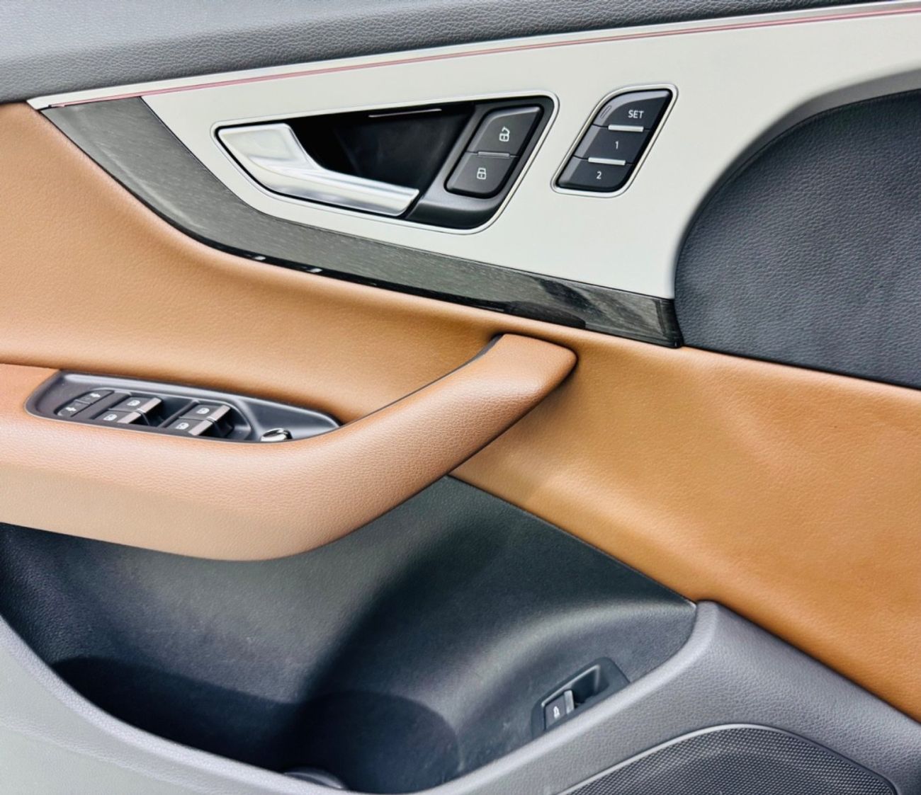 أودي Q7 45 TFSI quattro 3.0L