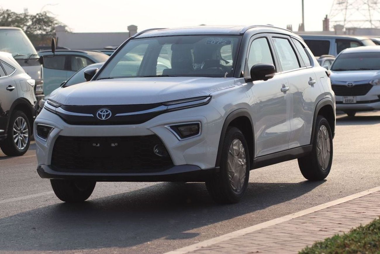 Toyota Urban Cruiser 1.5L, KEYLESS ENTRY, PUSH START, PANORAMIC ROOF, MODEL 2025