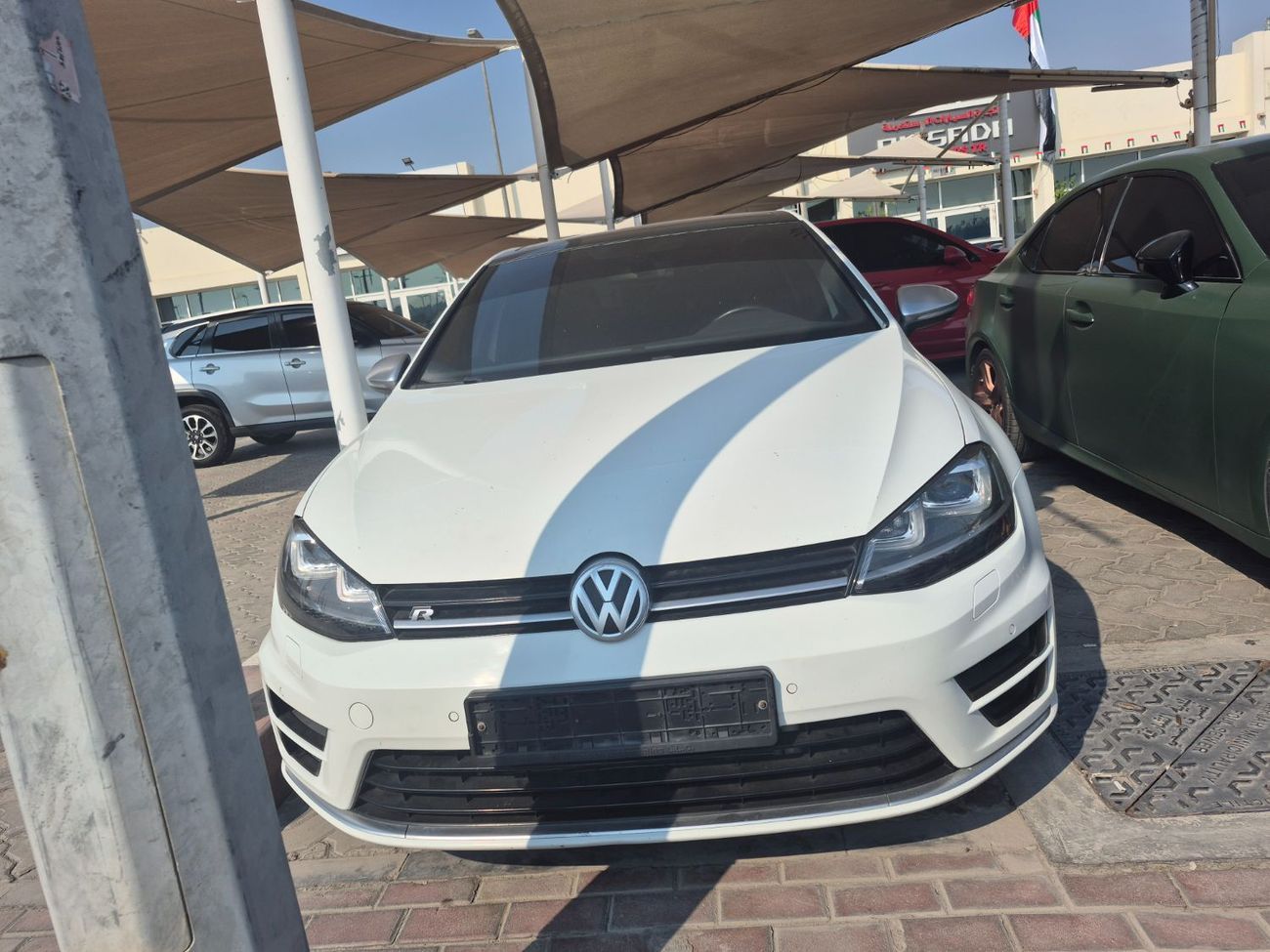 فولكس واجن جولف ار