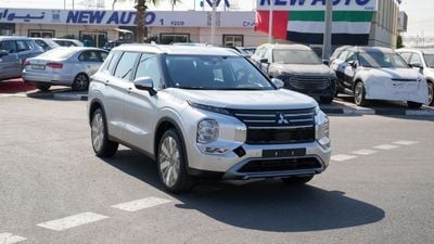 ميتسوبيشي آوتلاندر HIGHLINE ميتسوبيشي أوتلاندر 2026 – الفئة المتوسطة (G12) 2.5 لتر | SUV بسبعة مقاعد | مواصفات الخليج |