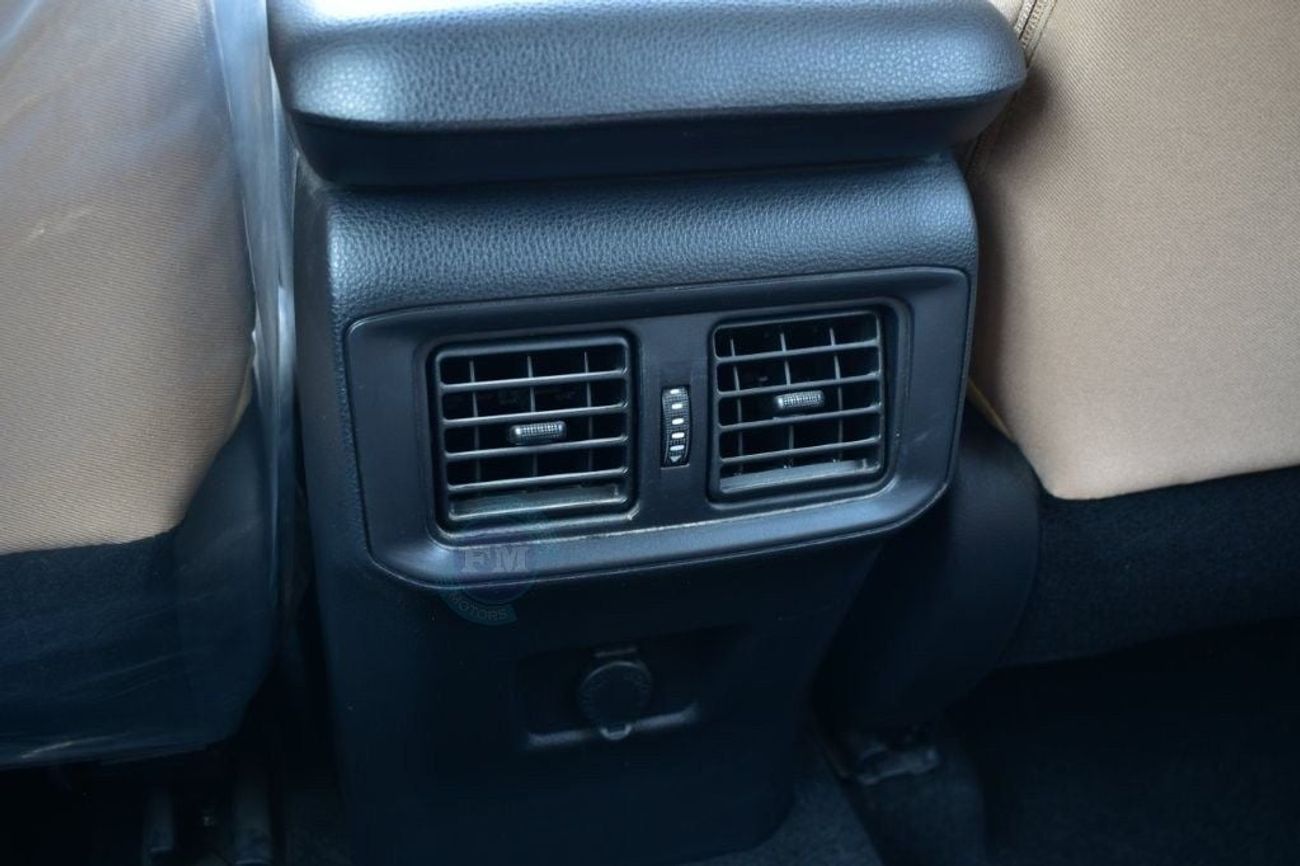 تويوتا راف ٤ LE 2.0L Petrol AWD 5-Seater Automatic