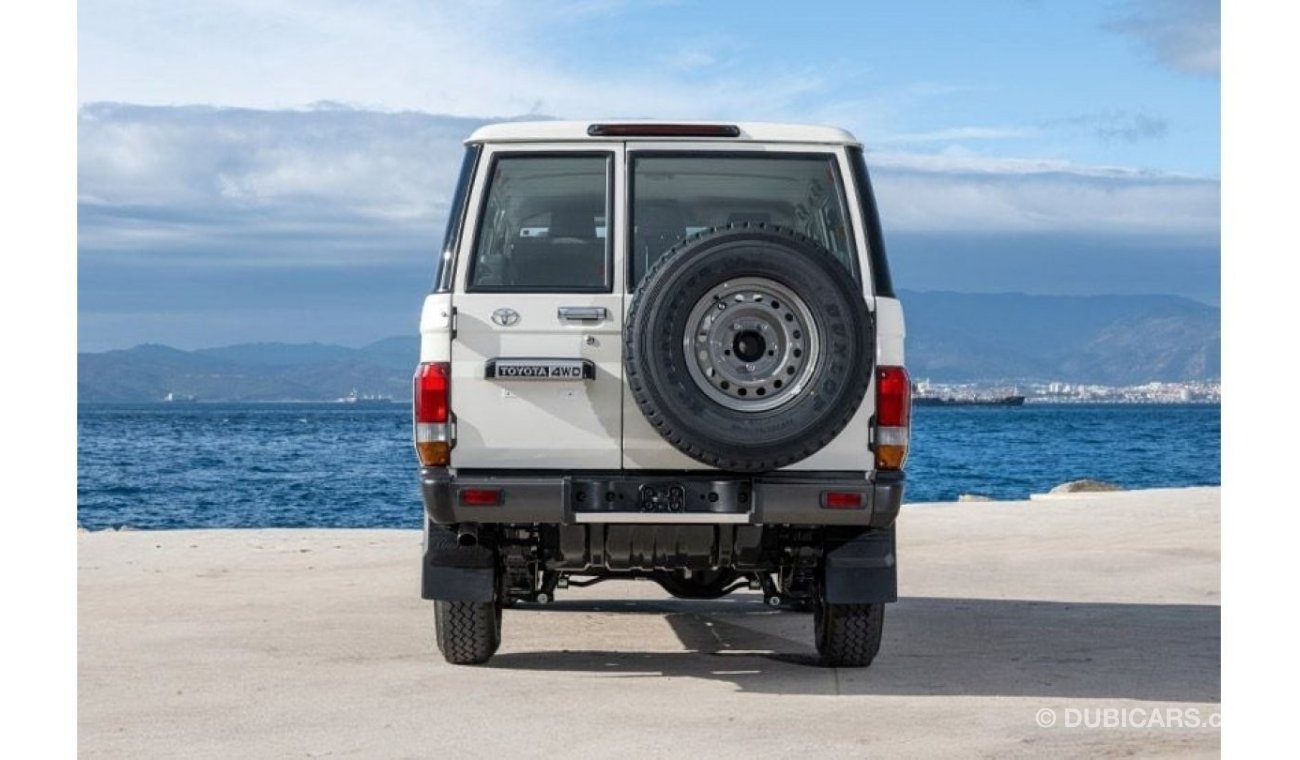 تويوتا لاند كروزر هارد توب HARDTOP 5DOOR 4.5L V8 DIESEL