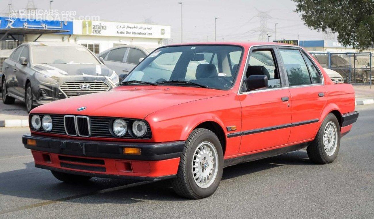 BMW 320i i