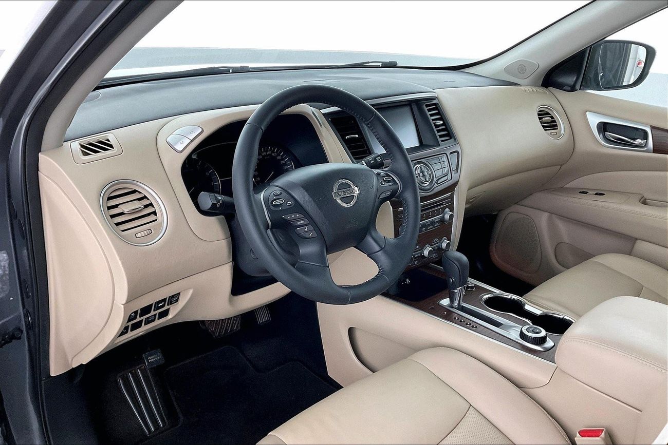 نيسان باثفايندر SL | ضمان مجاني لمدة عام | 0 دفعة أولى