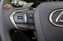 لكزس NX350 Lexus NX350h Standard Hybrid 2026 – هايبرد ستاندرد | فتحة سقف | أبيض خارجي | داخلية حمراء