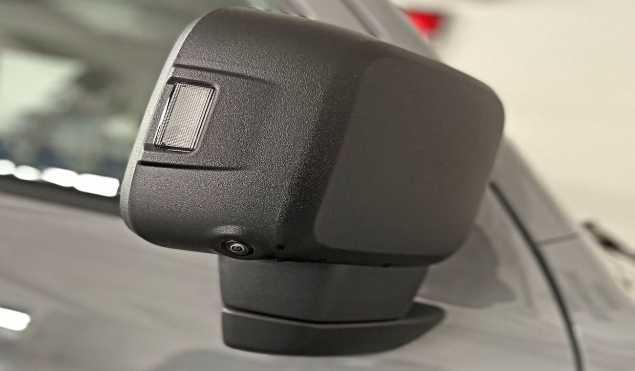 Tank 300 Challenger 2.0T 2L-4CYL 252 horsepower L4 9-speed manual transmission