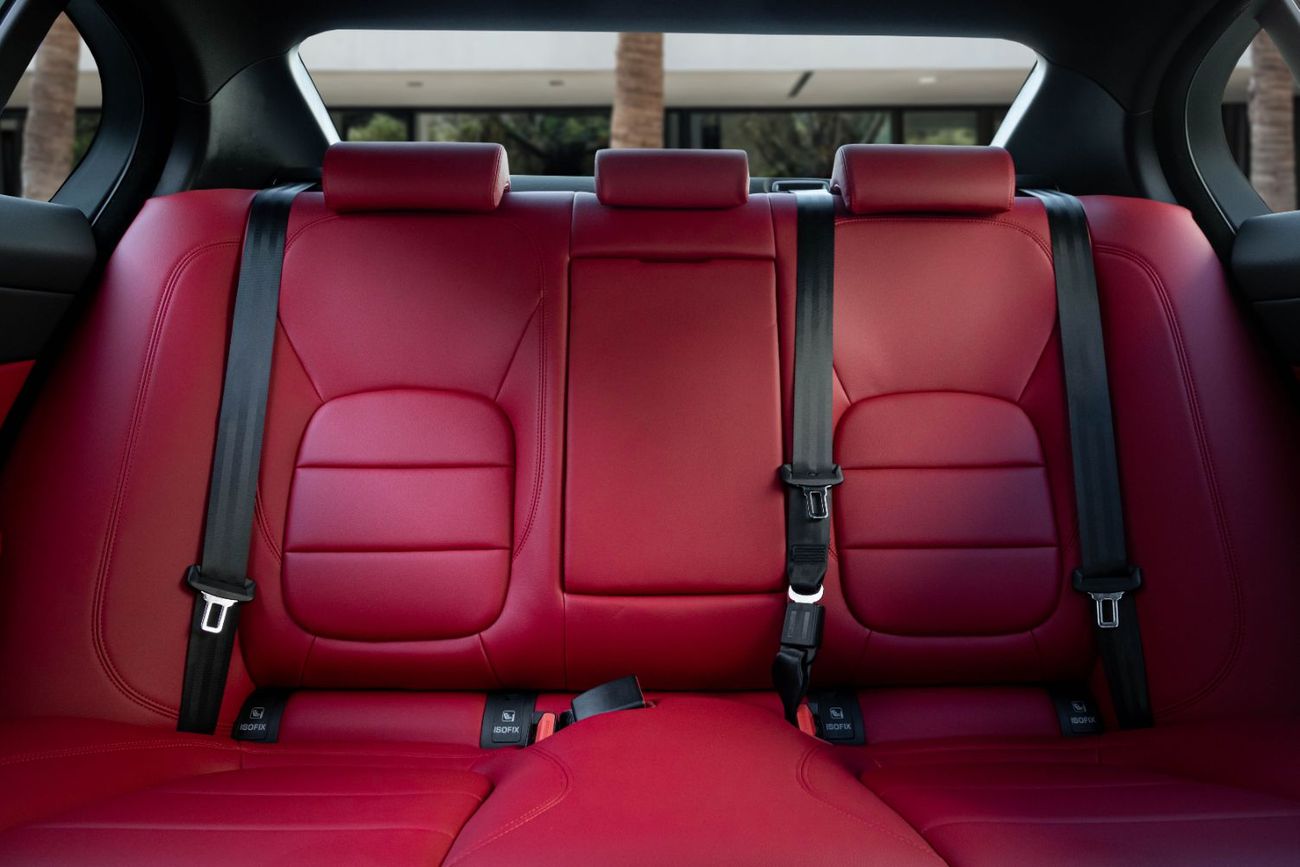 جاكوار XE L S P250 | 2,664 P.M | 0% Downpayment | Amazing Condition!