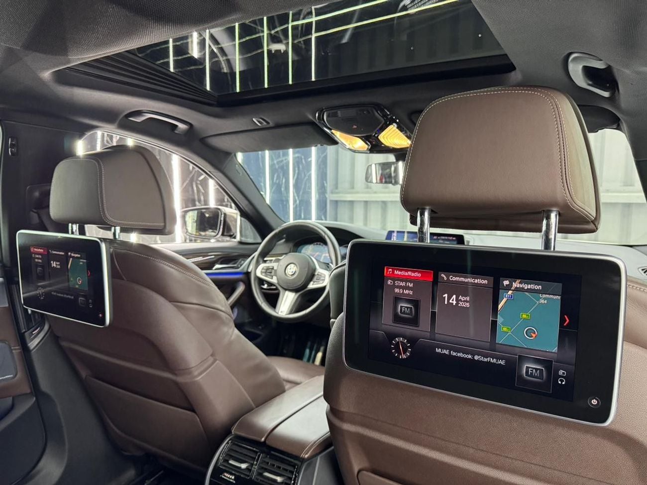 بي أم دبليو M550i STD 4.4L