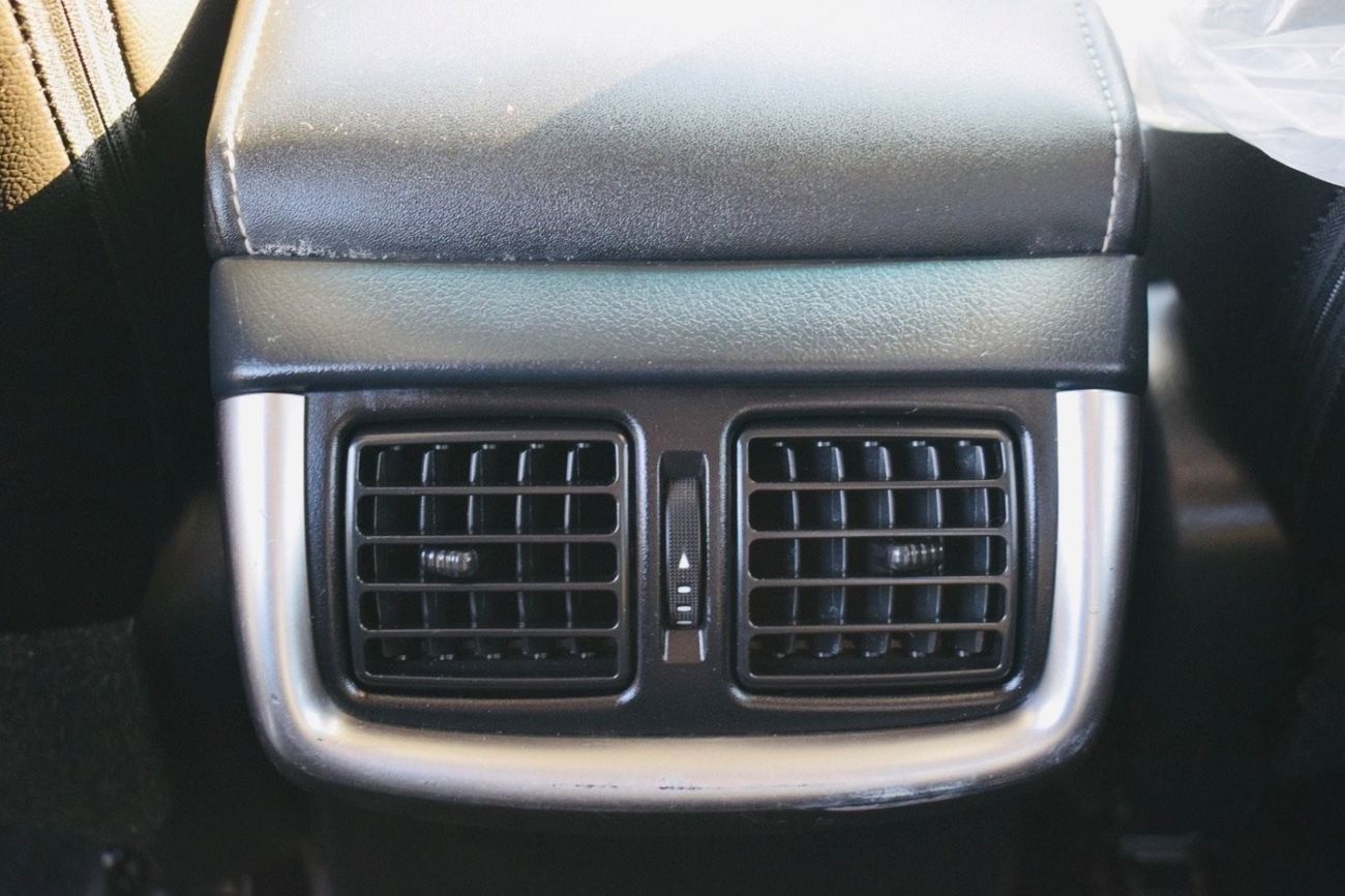 Toyota Hilux Toyota Hilux pickup 2020 Years 2.8 Diesel push start Accident free