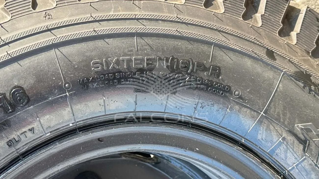 إس إم إل إيسوزو سمراٹ T3500 تپر SML-Isuzu Samrat T3500 Tipper 3.5L Diesel MT - LHD