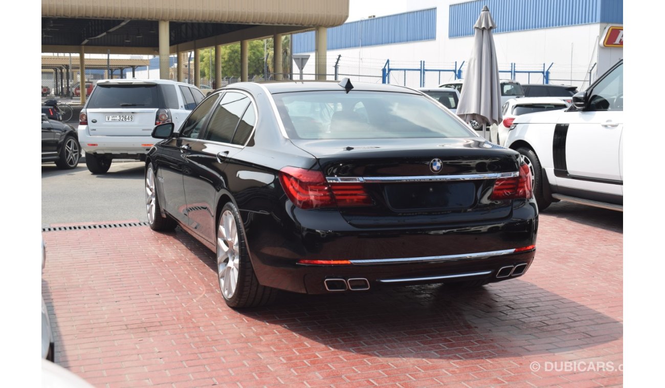 بي أم دبليو 730 LI 2013 GCC